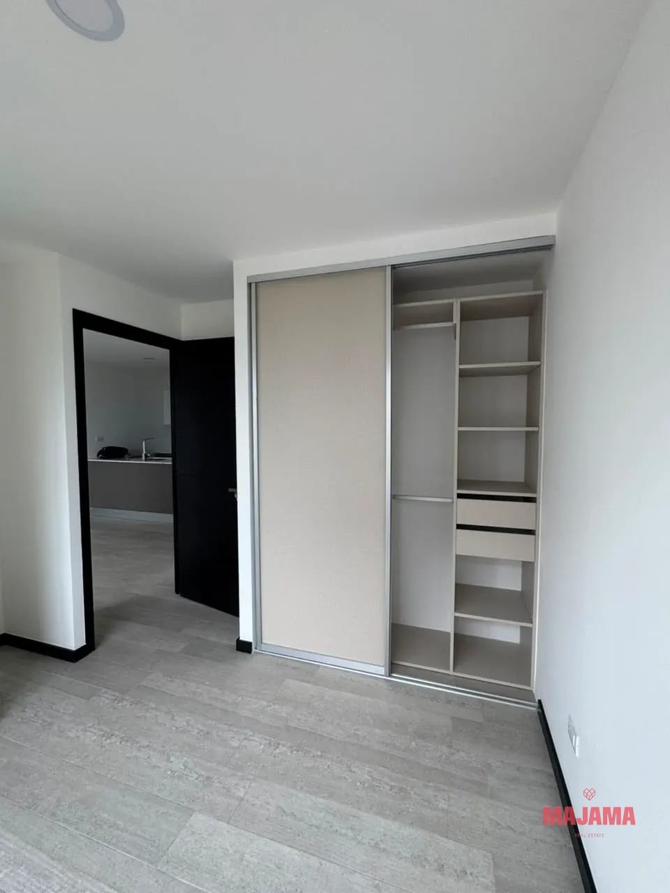 Apartamento en Renta en Zona 13 - Codigo 10298379 — Apartamento en Alquiler en Zona 13, Guatemala, Ciudad — foto 2 de 7