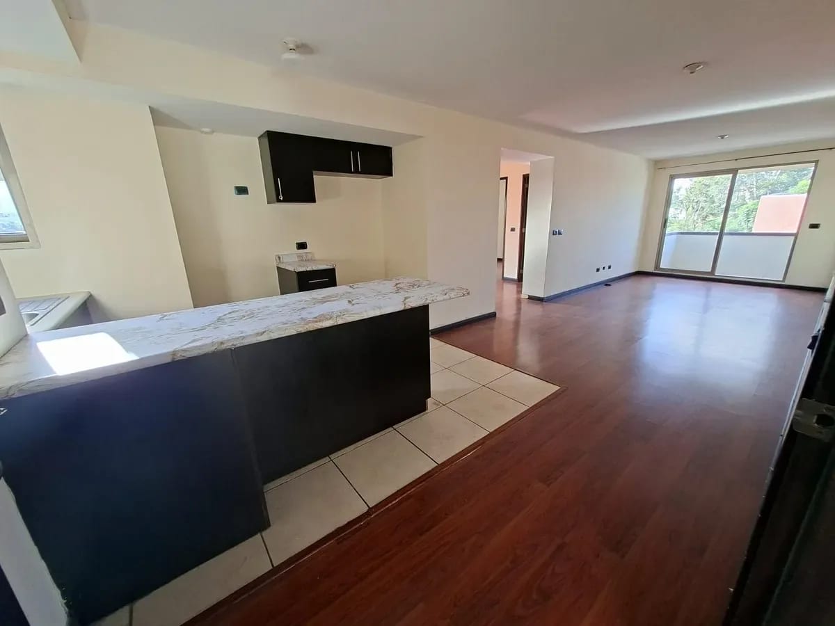 Apartamento con balcón | Jardines de Las Charcas | Zona 11 - en Venta — Apartamento en Venta en Jardines de Las Charcas, Zona 11, Guatemala, Ciudad — foto 2 de 17
