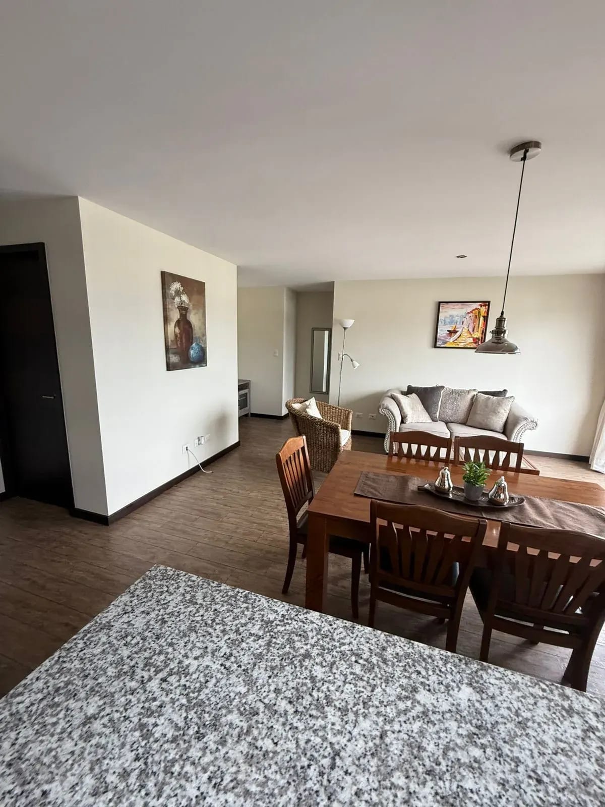 Apartamento amueblado y equipado en renta en Torre 360, zona 15 — Apartamento en Alquiler en Zona 15, Guatemala, Ciudad — foto 4 de 17