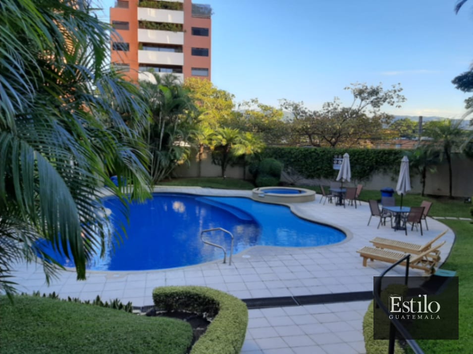LINDO APARTAMENTO CON CUARTO DE SERVICIO — Apartamento en Alquiler en Bellagio, Zona 14, Guatemala, Ciudad — foto 13 de 17