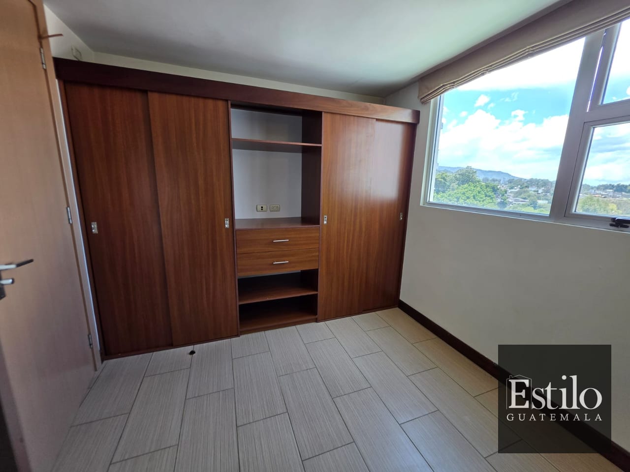 Precioso Apartamento en Alquiler Z.14 — Apartamento en Alquiler en Condado La Villa, Zona 14, Guatemala, Ciudad — foto 8 de 13