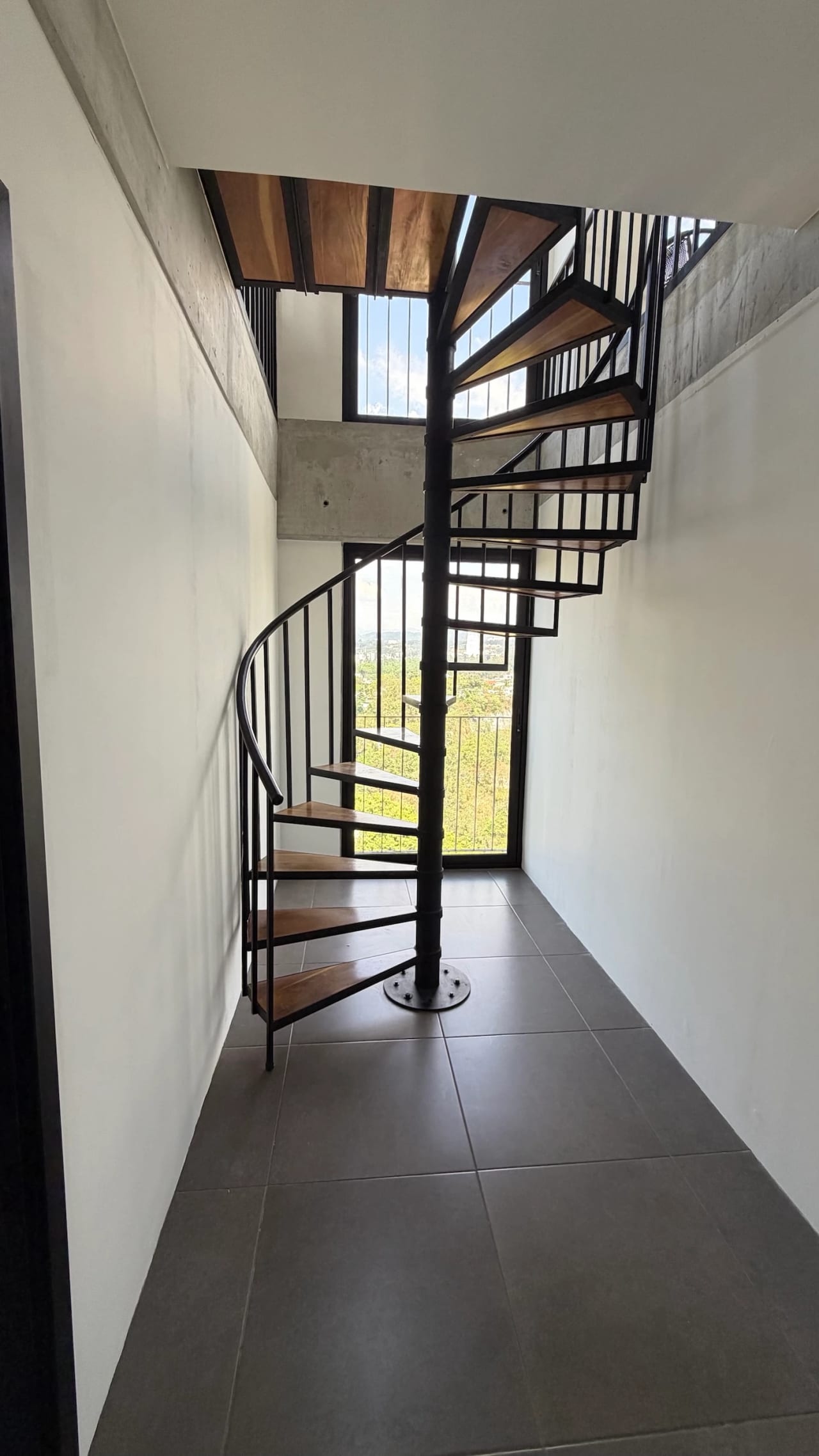 Apartamento con vistas espectaculares en Fabra zona 10, — Apartamento en Alquiler en Fabra, Zona 10, Guatemala, Ciudad — foto 12 de 14