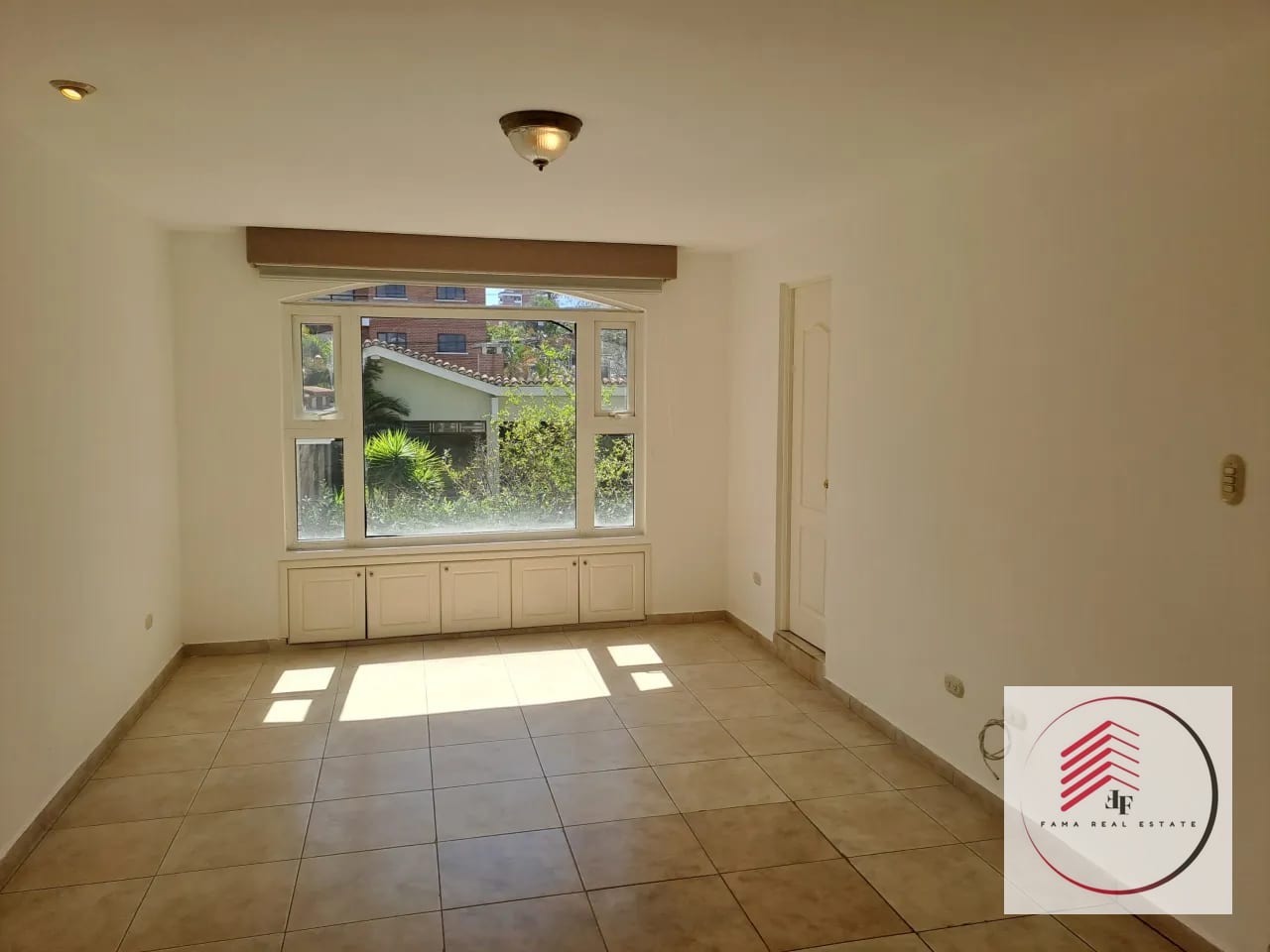 Alquiler de apartamento en zona 15 Vista Hermosa a 2 a dos cuadras de Boulevard Vista Hermosa — Apartamento en Alquiler en Zona 15, Guatemala, Ciudad — foto 14 de 14