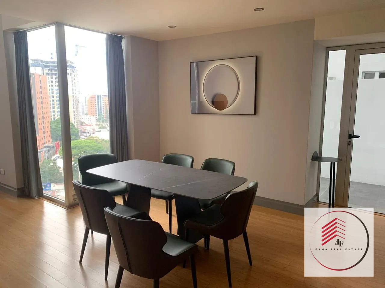 En venta espectacular apartamento en venta en ATRIUM zona 10 sobre la diagonal 6 — Apartamento en Venta en Atrium, Zona 10, Guatemala, Ciudad — foto 3 de 11