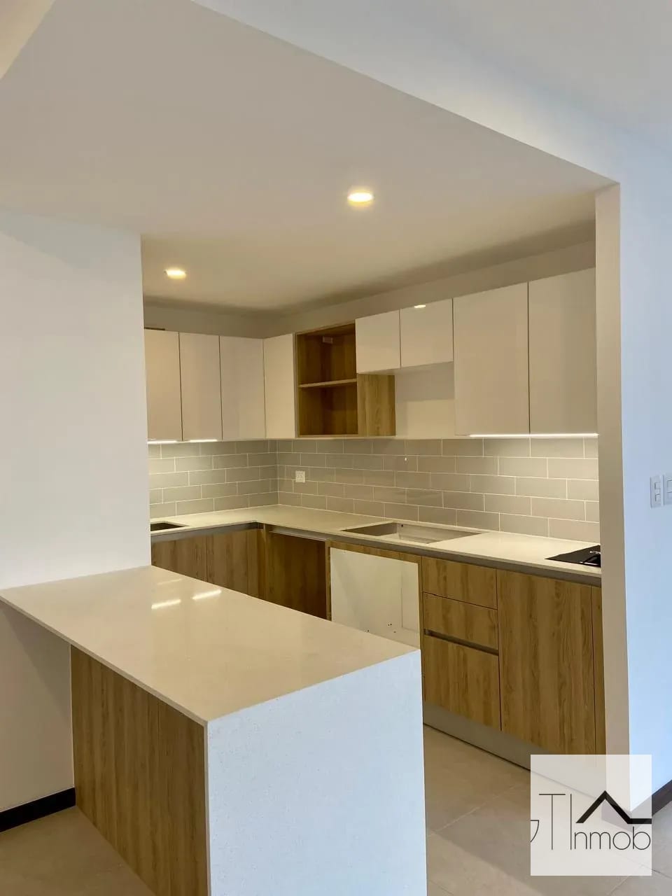 Apartamento en venta en MIRA zona 10 — Apartamento en Venta en Ciudad Vieja, Zona 10, Guatemala, Ciudad — foto 11 de 15