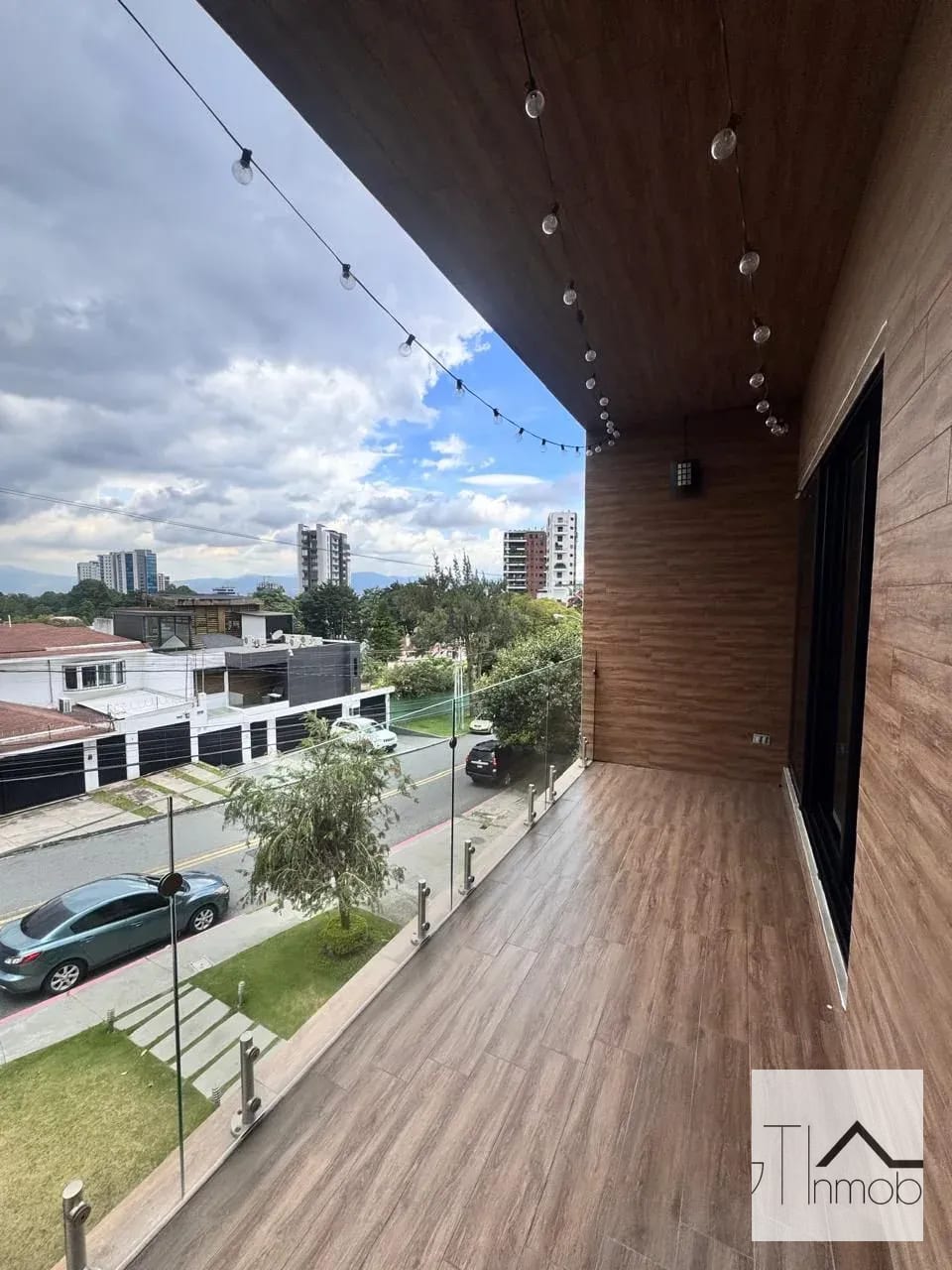 Amplio apartamento en venta en VH1 zona 15 — Apartamento en Venta en Agora 1501, Zona 15, Guatemala, Ciudad — foto 1 de 17