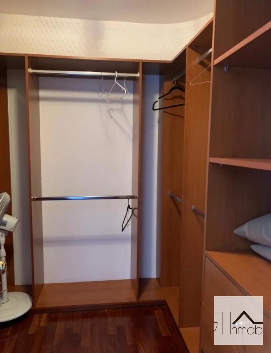 Apartamento en renta zona 10 nivel 12 — Apartamento en Alquiler en Altos de Santa Clara, Zona 10, Guatemala, Ciudad — foto 8 de 17