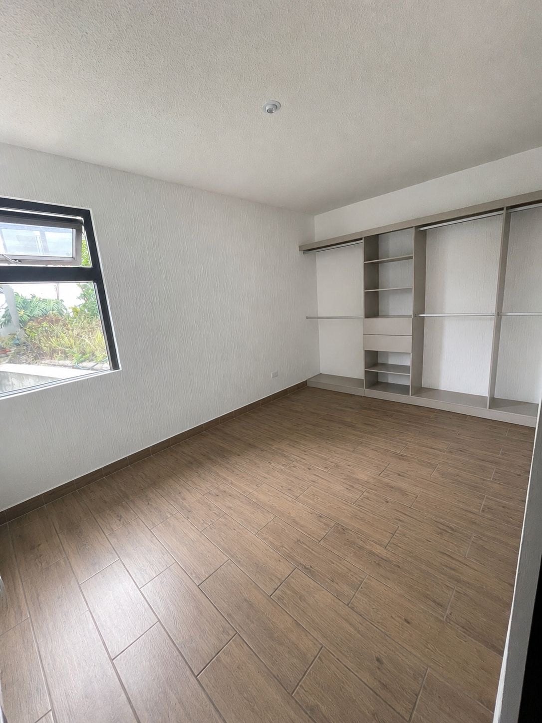 Alquilo apartamento 3 Dormitorios en Serena de Arrazola Km 16.5 Carr. Lo de Diéguez — Apartamento en Alquiler en Carretera a El Salvador, Guatemala, Ciudad — foto 6 de 12