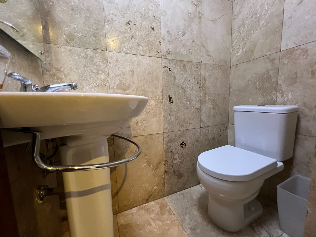 Alquiler apartamento Amueblado | Moradas del Acueducto Zona 10 (copia) — Apartamento en Alquiler en Moradas del Acueducto, Zona 10, Guatemala, Ciudad — foto 5 de 14