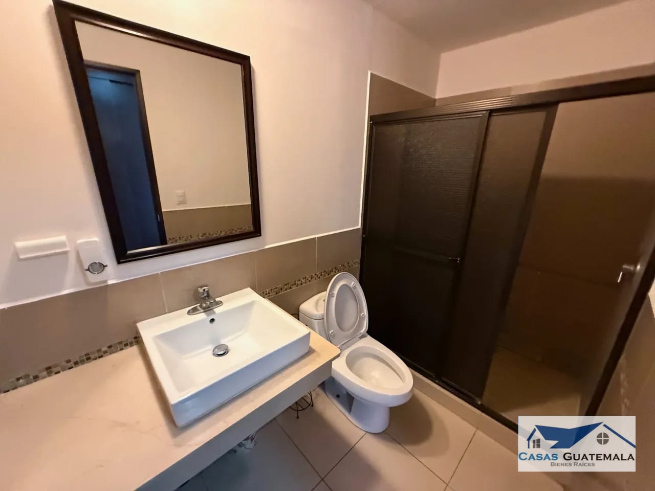 Apartamento en renta Amueblado Z. 14 cerca Euplaza — Apartamento en Alquiler en Catania, Zona 14, Guatemala, Ciudad — foto 10 de 14