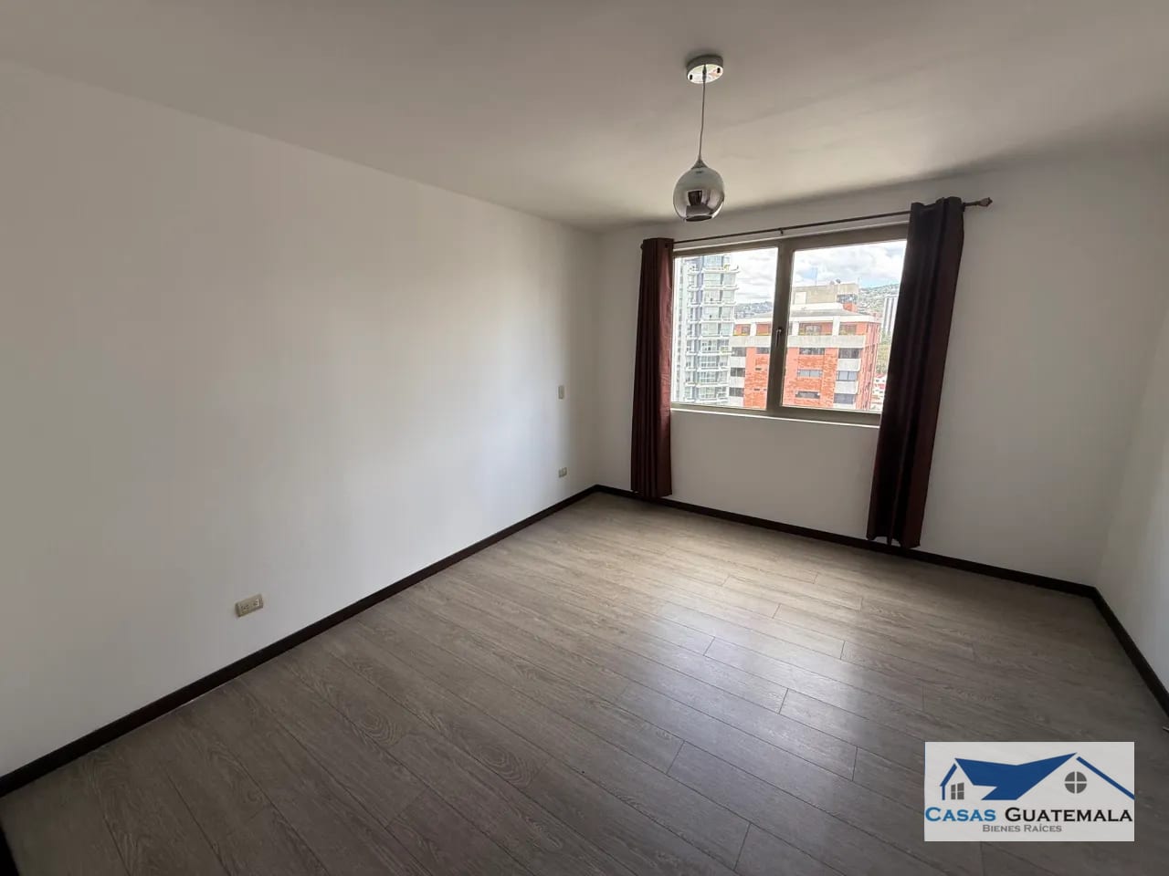 Apartamento de 2 habitaciones en Renta Zona 10 — Apartamento en Alquiler en Neo Apartamentos, Zona 10, Guatemala, Ciudad — foto 8 de 11