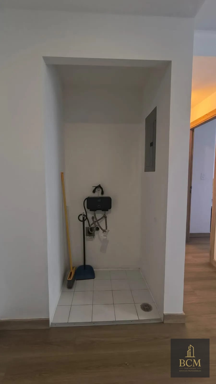 Apartamento en Zona 4- Vive cerca de todo en Vivo 4 — Apartamento en Alquiler en Vivo Zona 4, Zona 4, Guatemala, Ciudad — foto 8 de 9