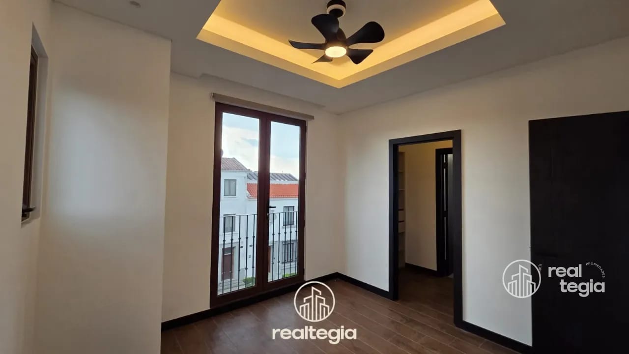 APARTAMENTO LIRIOS DE CAYALÁ ZONA 16 — Apartamento en Alquiler en Zona 16, Guatemala, Ciudad — foto 7 de 9