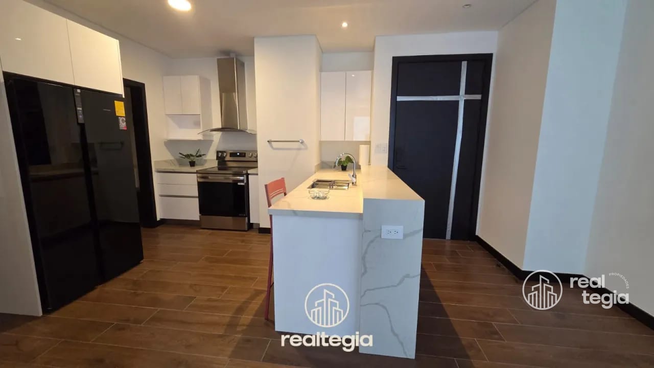 Apartamento en Lirios de Cayalá — Apartamento en Alquiler en Lirios de Cayalá IV, Zona 16, Guatemala, Ciudad — foto 1 de 15