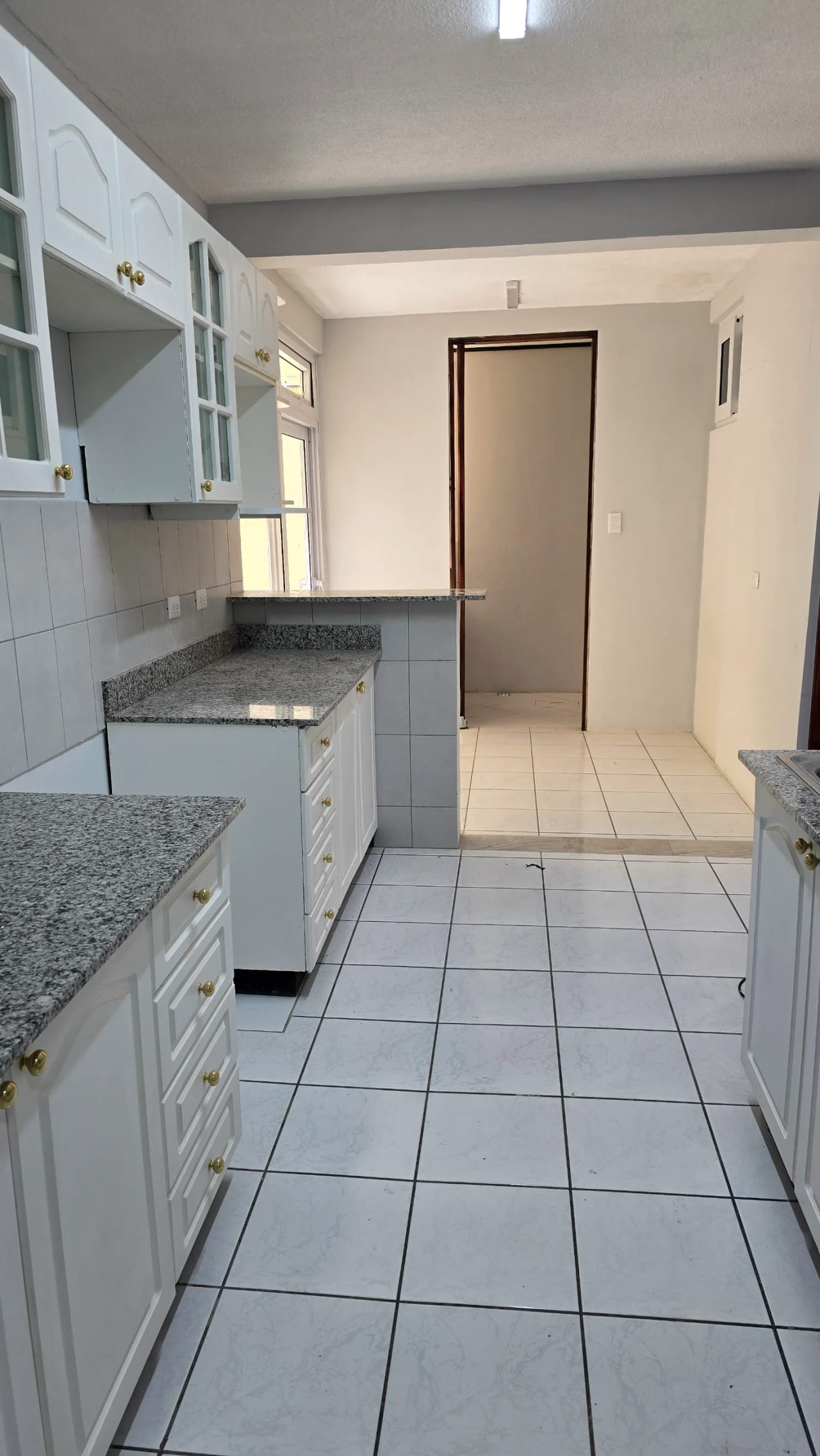 Zona 13 Vive como en casa! — Apartamento en Alquiler en Zona 13, Guatemala, Ciudad — foto 4 de 9