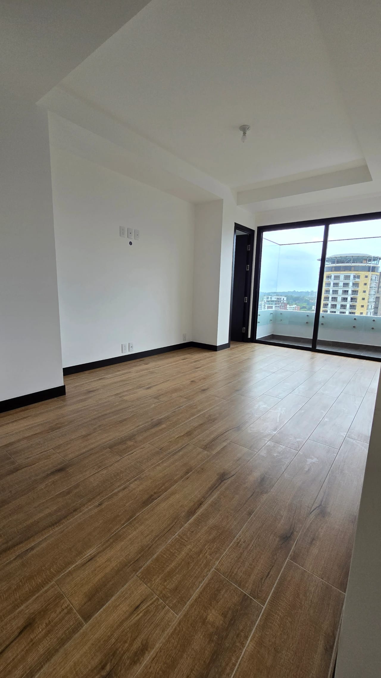 En Renta apartamento nuevo, en zona 15 VH2 — Apartamento en Alquiler en Alena, Zona 15, Guatemala, Ciudad — foto 3 de 14