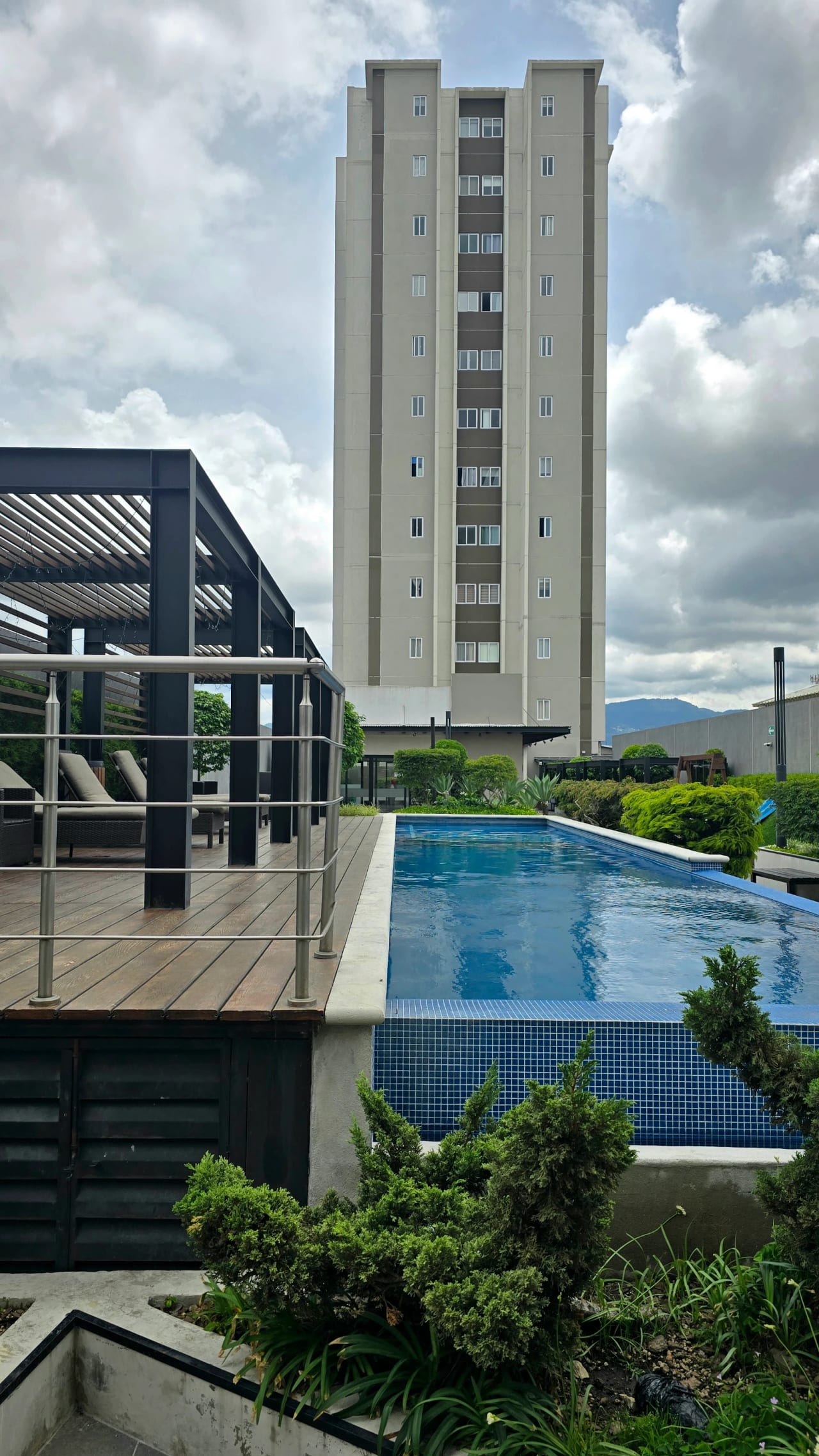 Zona 12 Alquiler de apartamento como nuevo en Pradera Vistares — Apartamento en Alquiler en Vistares, Zona 12, Guatemala, Ciudad — foto 14 de 15