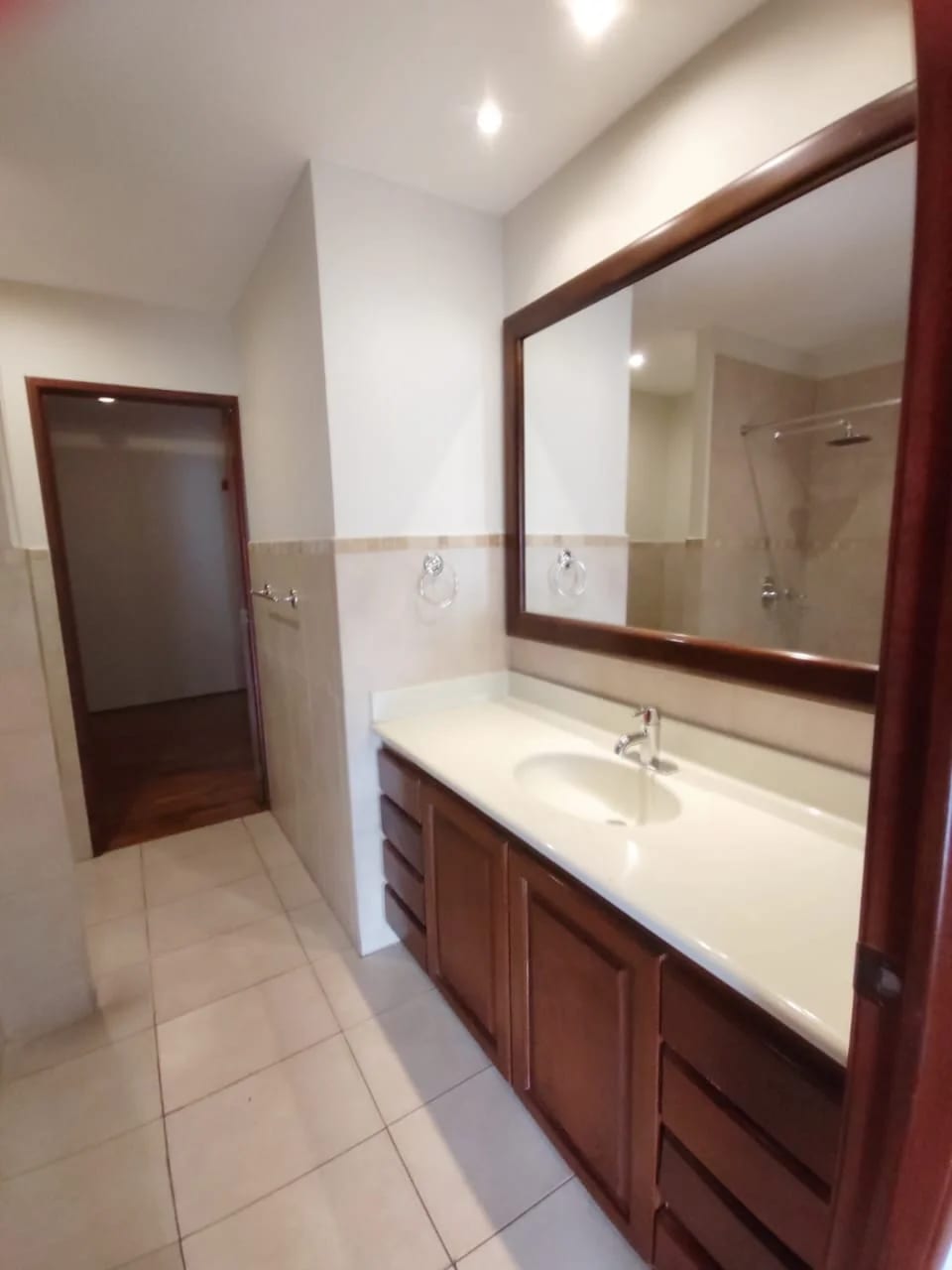 Apartamento en Renta Zona 14 COD.CA36423 — Apartamento en Alquiler en Zona 14, Guatemala, Ciudad — foto 6 de 9