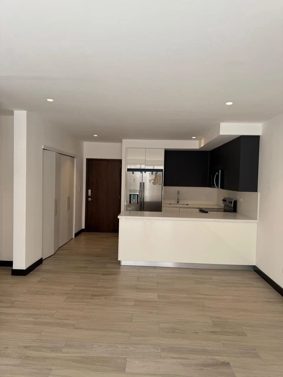 Apartamento en Venta Zona 13 cod.DA36471 — Apartamento en Venta en Zona 13, Guatemala, Ciudad — foto 2 de 12