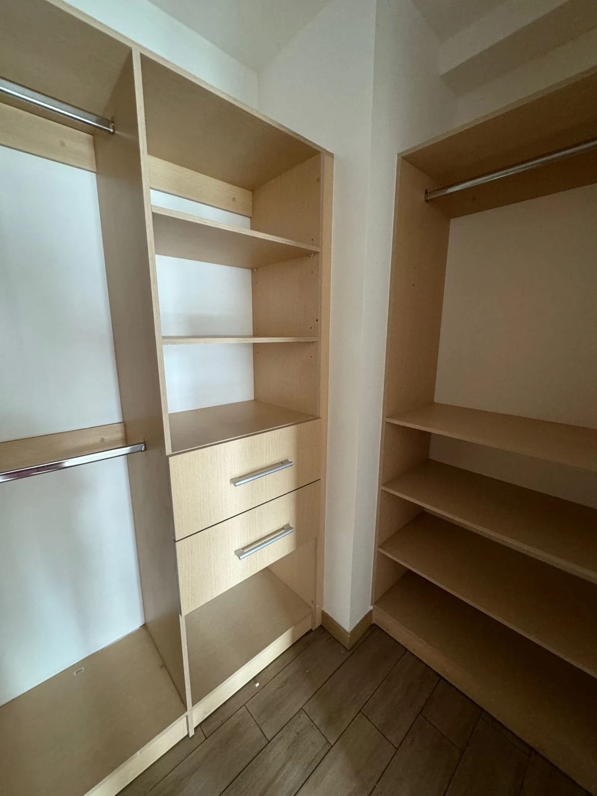 Apartamento en Renta Zona 10 cod.CA36485 — Apartamento en Alquiler en Zona 10, Guatemala, Ciudad — foto 2 de 16