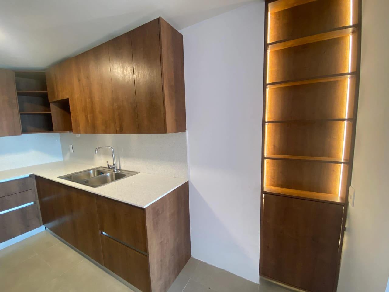 Apartamento en Renta Zona 14 cod.CA36499 — Apartamento en Alquiler en Zona 14, Guatemala, Ciudad — foto 3 de 6