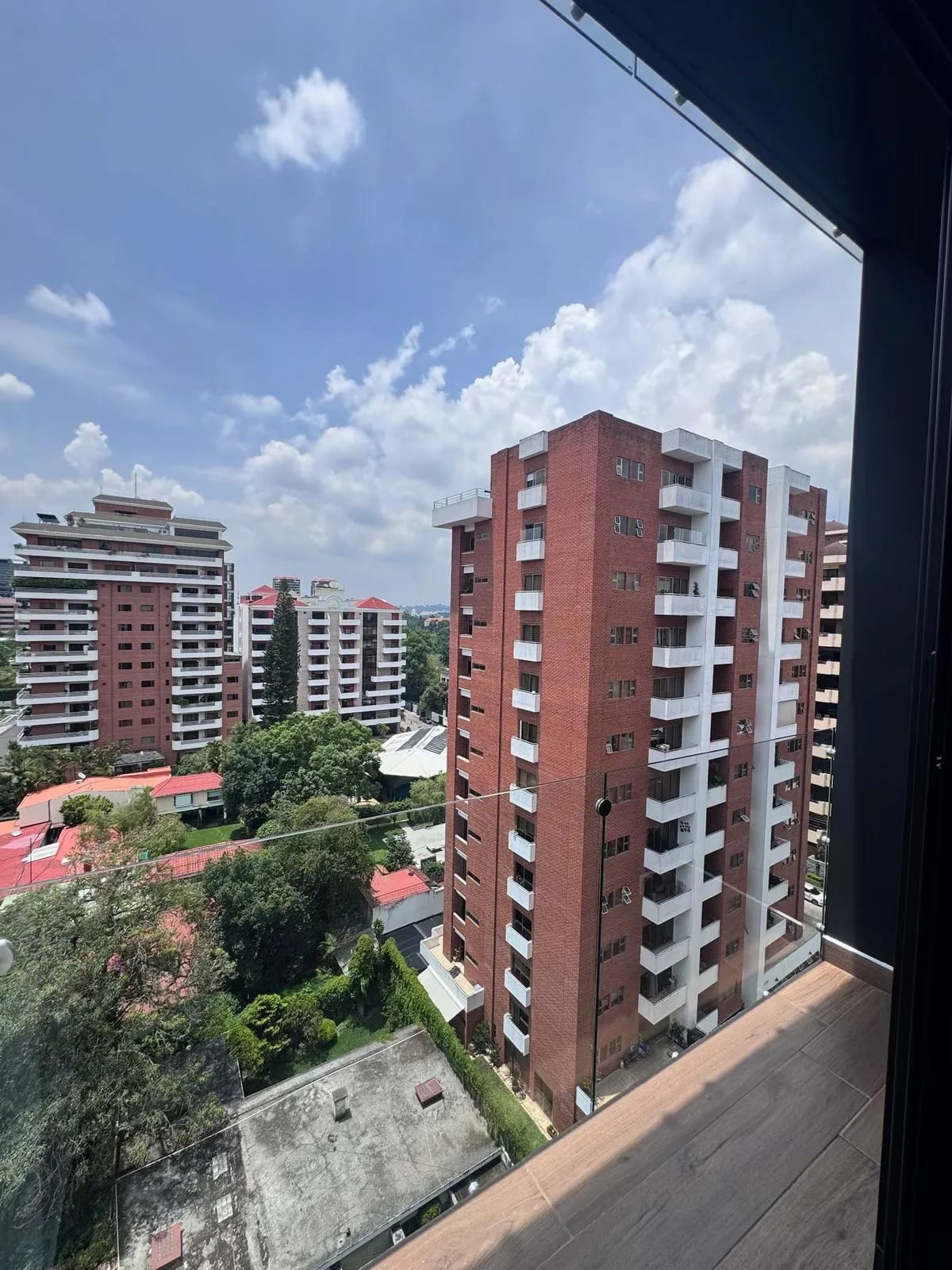 Apartamento Amueblado en Venta Zona 10 cod.CA36504 — Apartamento en Venta en Zona 10, Guatemala, Ciudad — foto 7 de 7