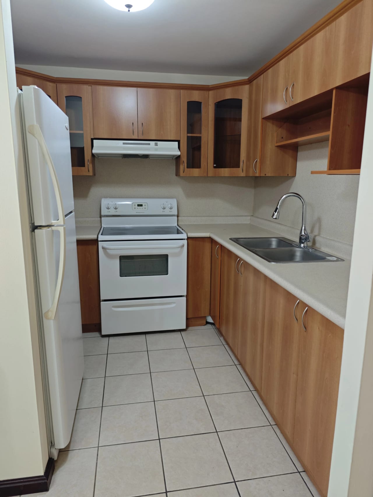 Apartamento en Renta Zona 14 cod.CA36545 — Apartamento en Alquiler en Zona 14, Guatemala, Ciudad — foto 2 de 14
