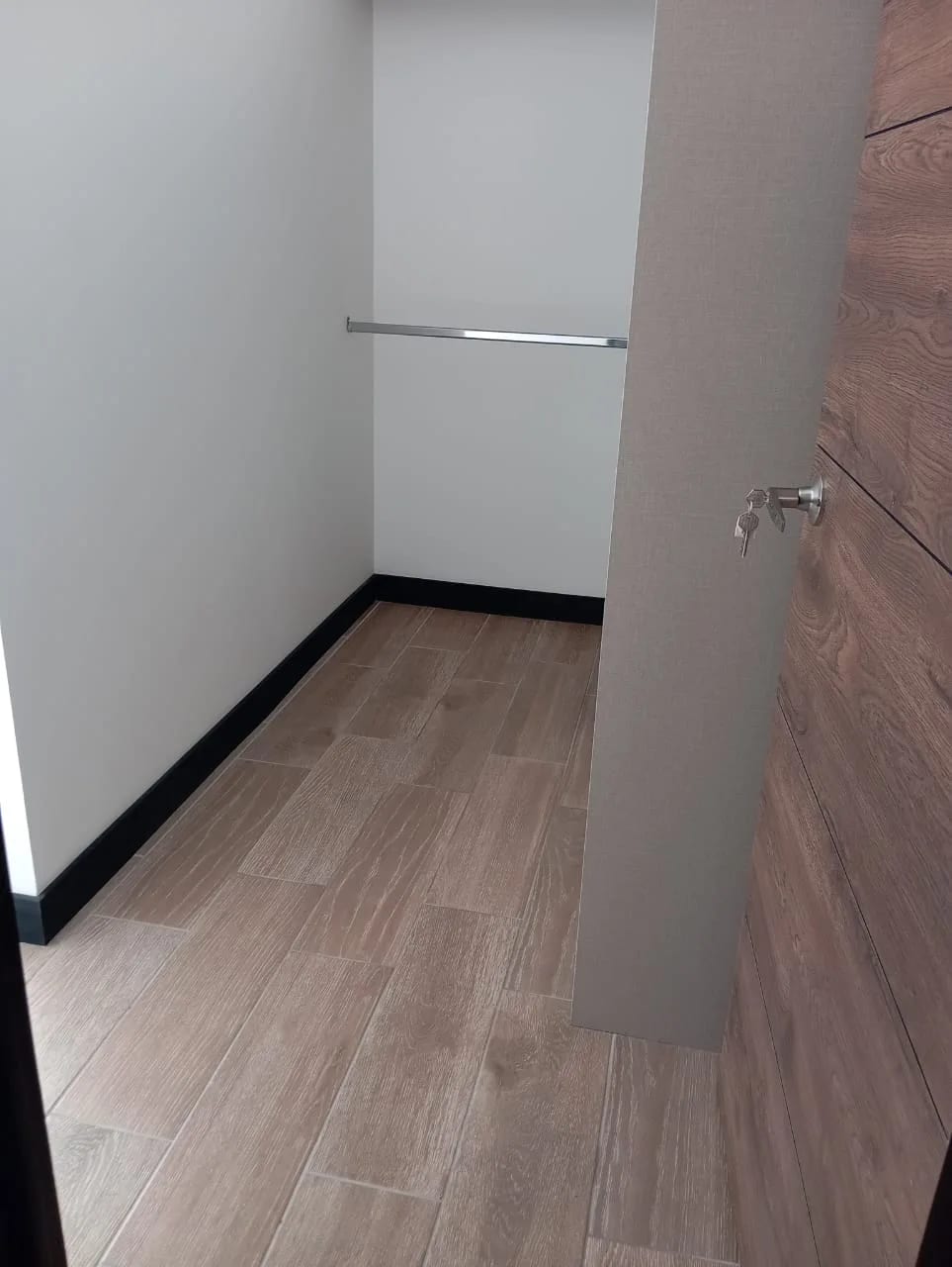 Apartamento en Renta Zona 10 COD.CA36955 — Apartamento en Alquiler en Zona 10, Guatemala, Ciudad — foto 4 de 14