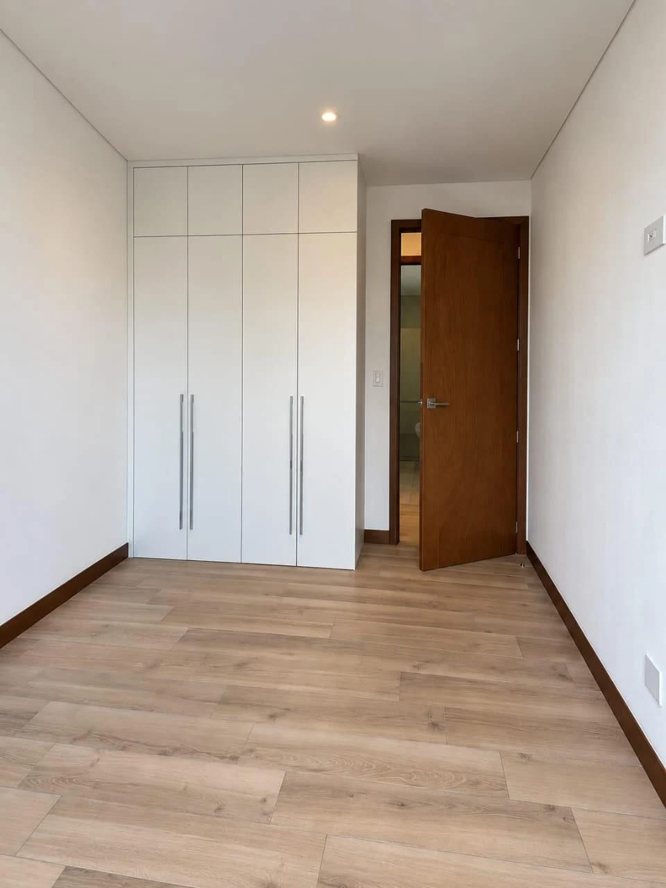 Apartamento en Renta Zona 10 codigo. CA36976 — Apartamento en Alquiler en Zona 10, Guatemala, Ciudad — foto 6 de 9