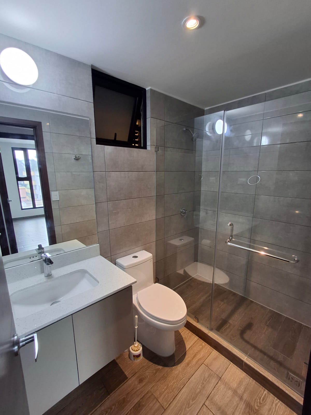 Lindo apartamento en Parque 15 — Apartamento en Alquiler en Parque 15, Zona 15, Guatemala, Ciudad — foto 8 de 8