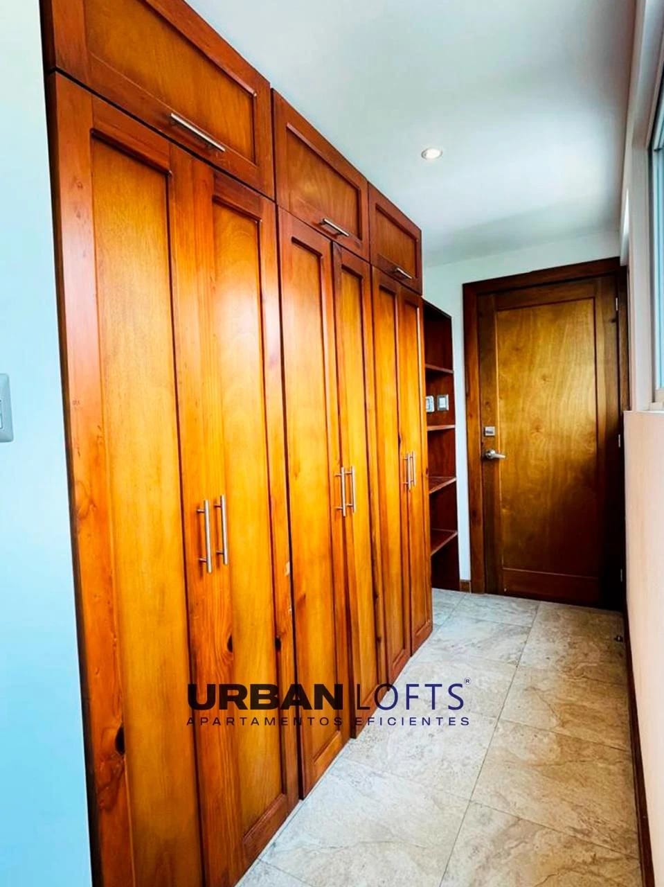Apartamento en Renta Edificio Lindora Zona 16 — Apartamento en Alquiler en La Montaña, Zona 16, Guatemala, Ciudad — foto 14 de 17