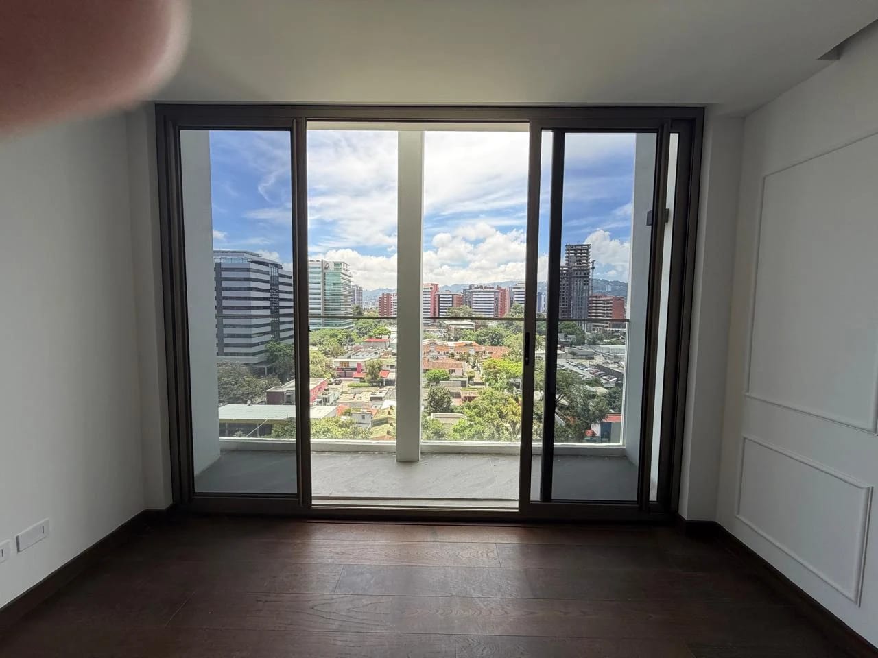 Apartamento en Venta – Atarah, Zona 10 — Apartamento en Venta en Atarah, Zona 10, Guatemala, Ciudad — foto 4 de 17