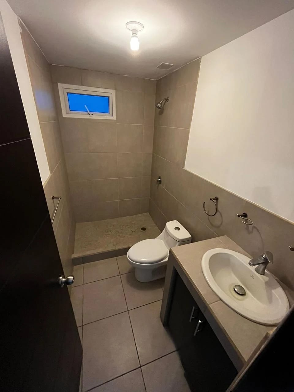 Apartamento en Renta - Cañada 16 Zona 16 — Apartamento en Alquiler en Zona 16, Guatemala, Ciudad — foto 4 de 6