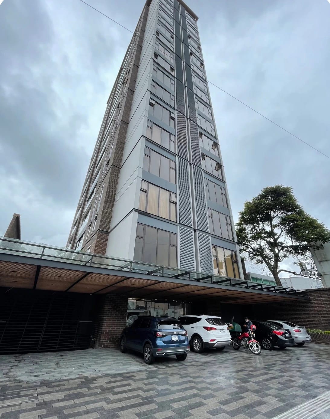 Espectacular Apto. en venta en zona 10, de 1 habitación — Apartamento en Venta en Zona 10, Guatemala, Ciudad — foto 2 de 6