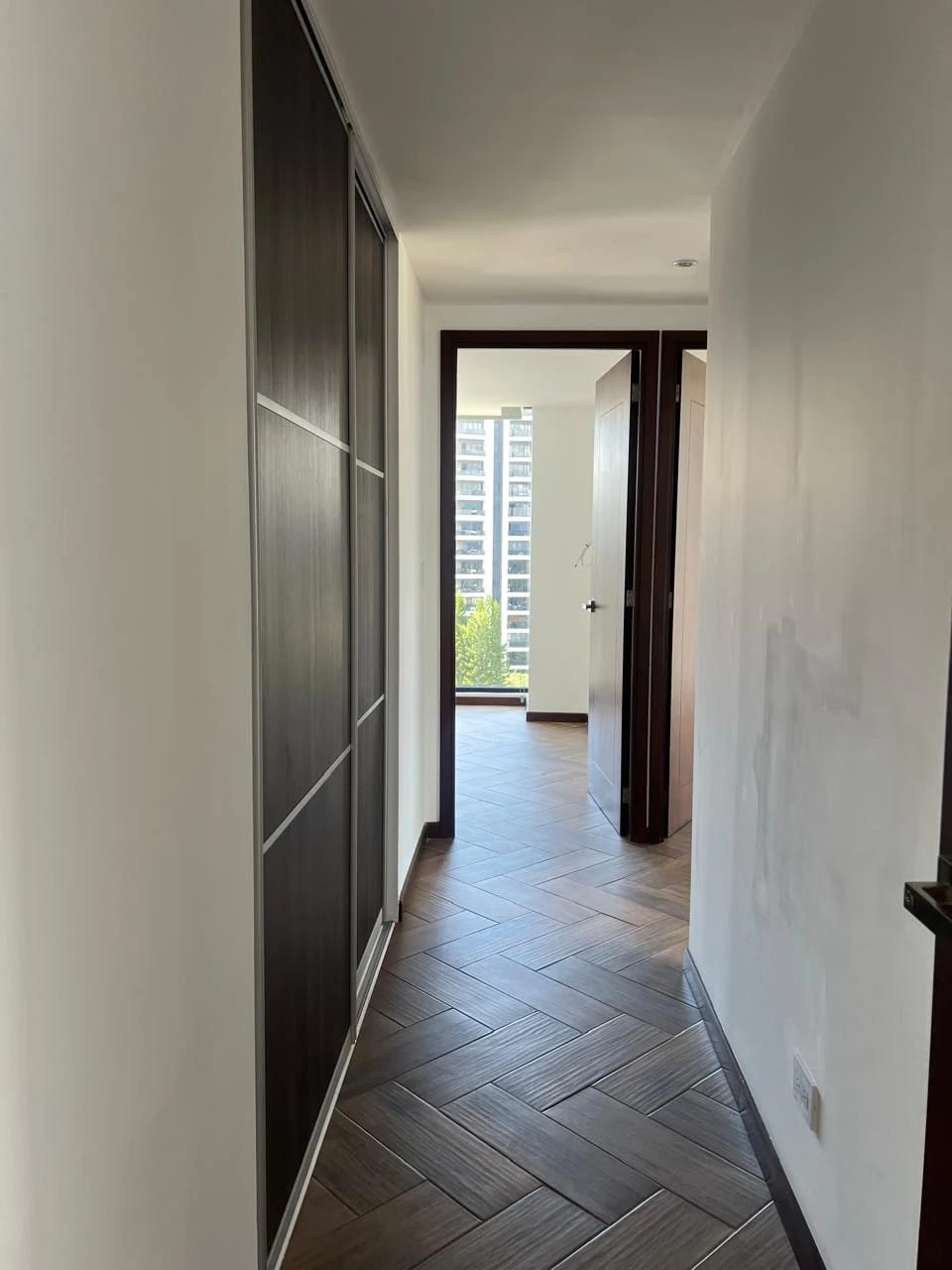 Apartamento en Venta | Edificio Naori, Zona 10 — Apartamento en Venta en Naori, Zona 10, Guatemala, Ciudad — foto 9 de 17