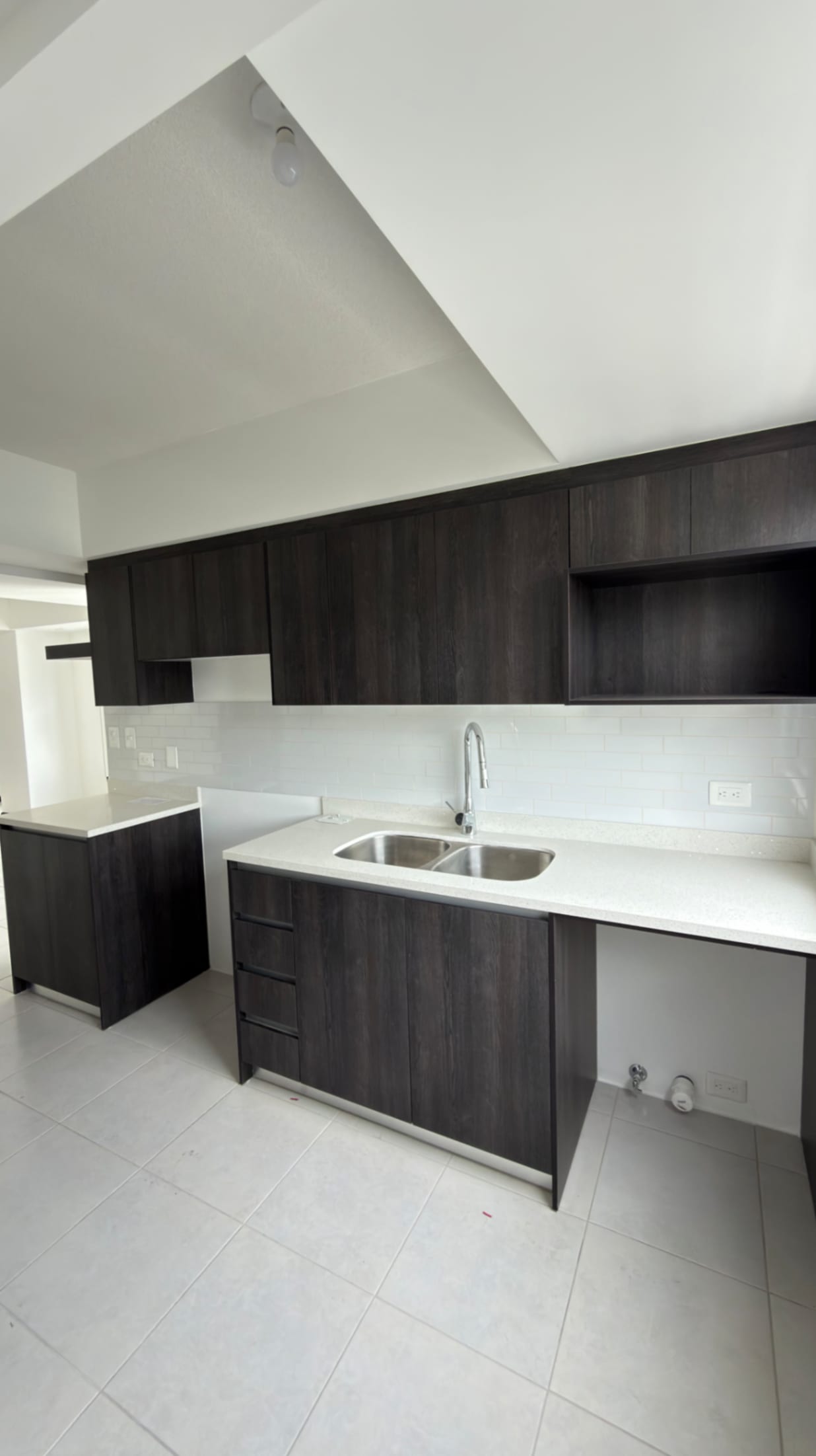 RENTA DE VILLA EN CONDADO NARANJO SERENA — Apartamento en Alquiler en Condado Naranjo, Zona 4 Mixco, Guatemala, Ciudad — foto 2 de 17