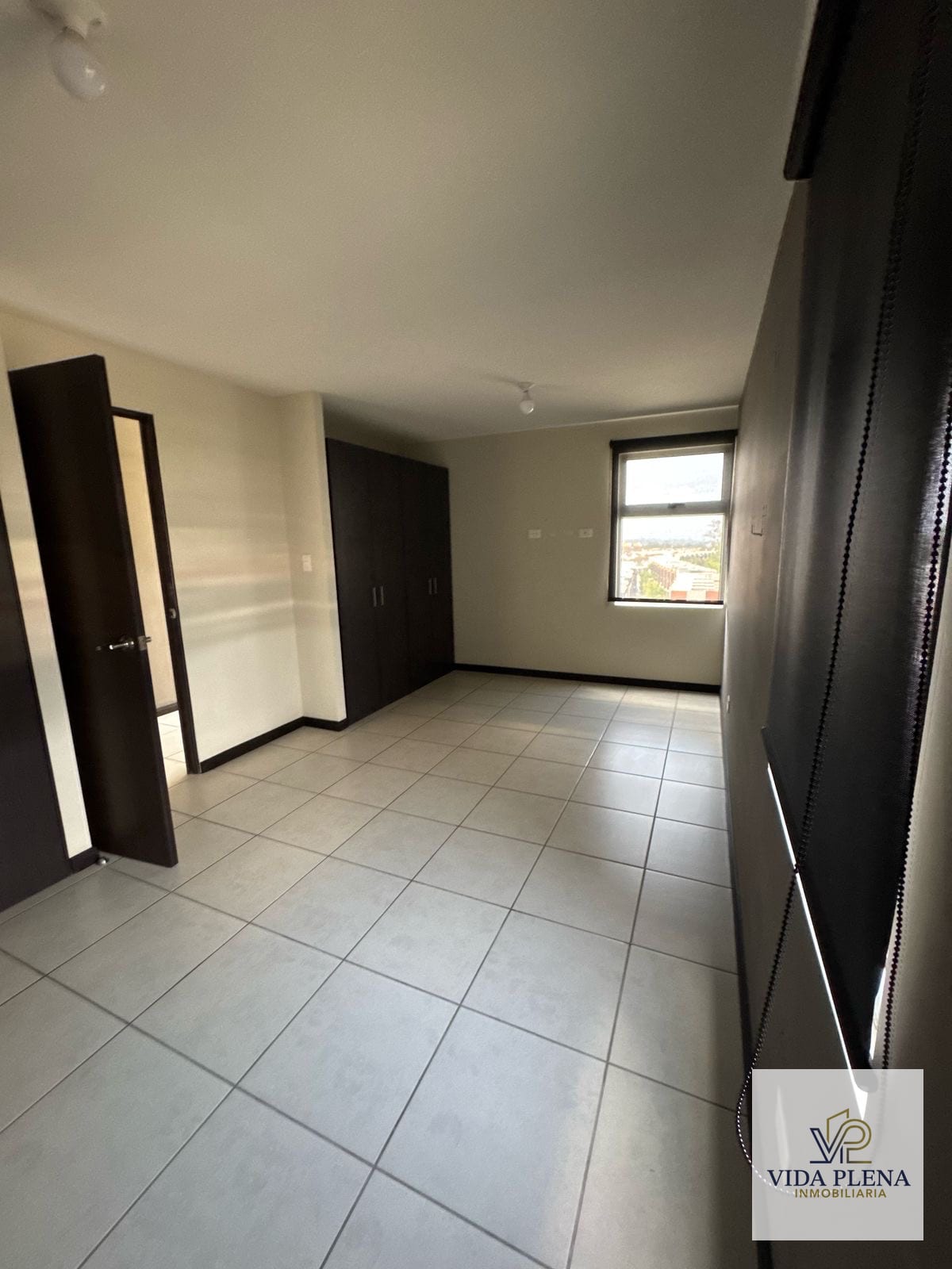 Apartamento en Venta/ Alegría/condado Naranjo — Apartamento en Venta en Condado Naranjo, Zona 4 Mixco, Guatemala, Ciudad — foto 3 de 9