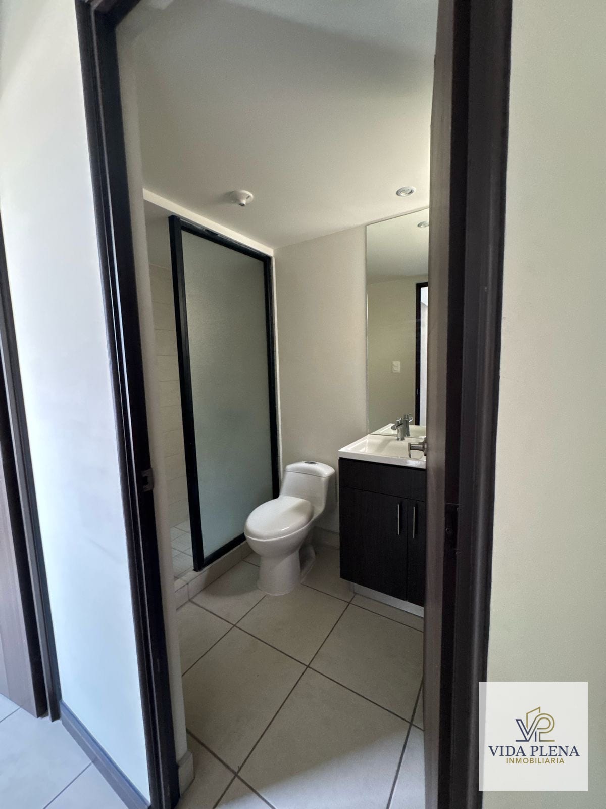 Apartamento en Venta/ Alegría/condado Naranjo — Apartamento en Venta en Condado Naranjo, Zona 4 Mixco, Guatemala, Ciudad — foto 5 de 9