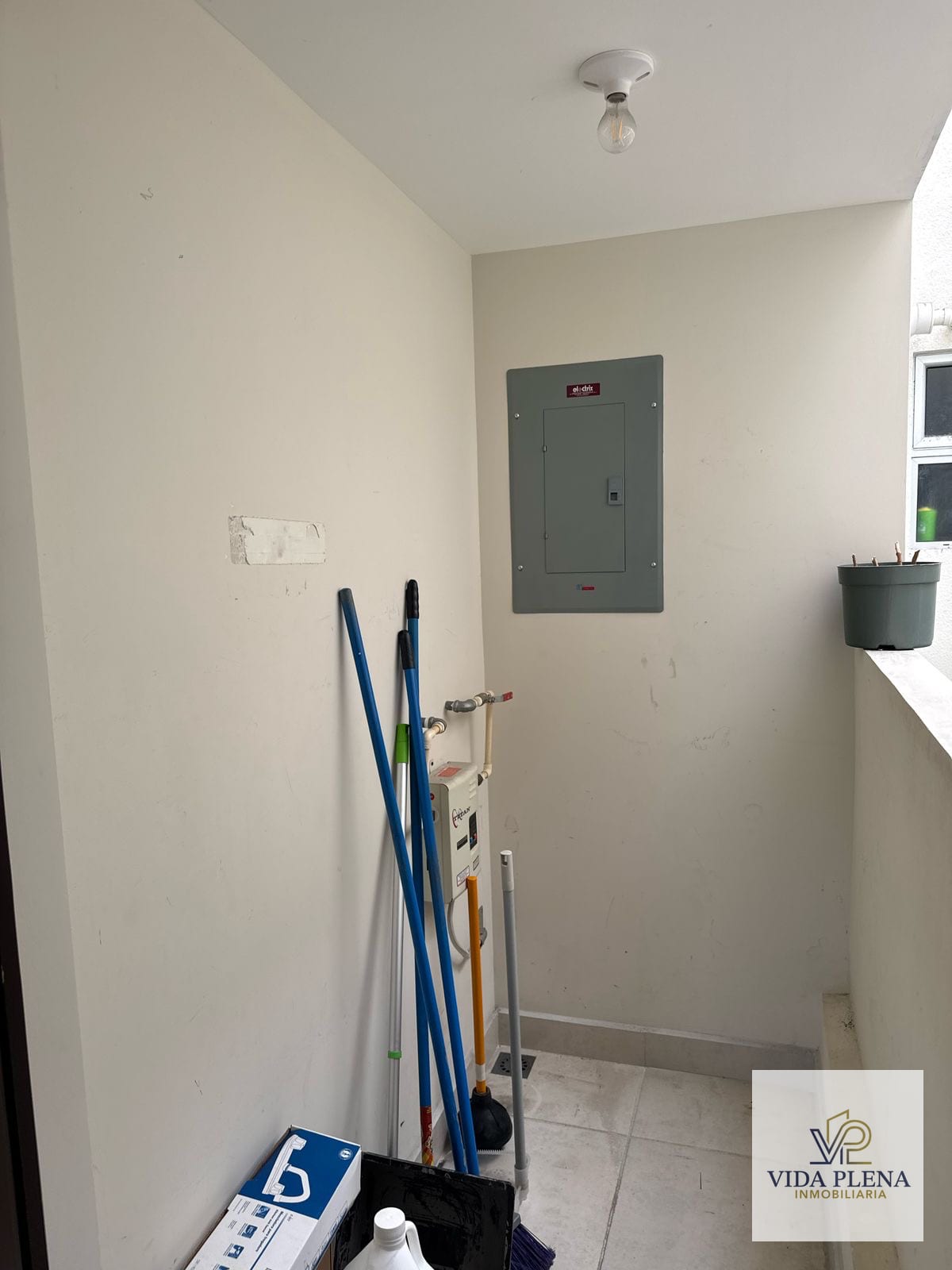 Apartamento en Venta/ Alegría/condado Naranjo — Apartamento en Venta en Condado Naranjo, Zona 4 Mixco, Guatemala, Ciudad — foto 7 de 9
