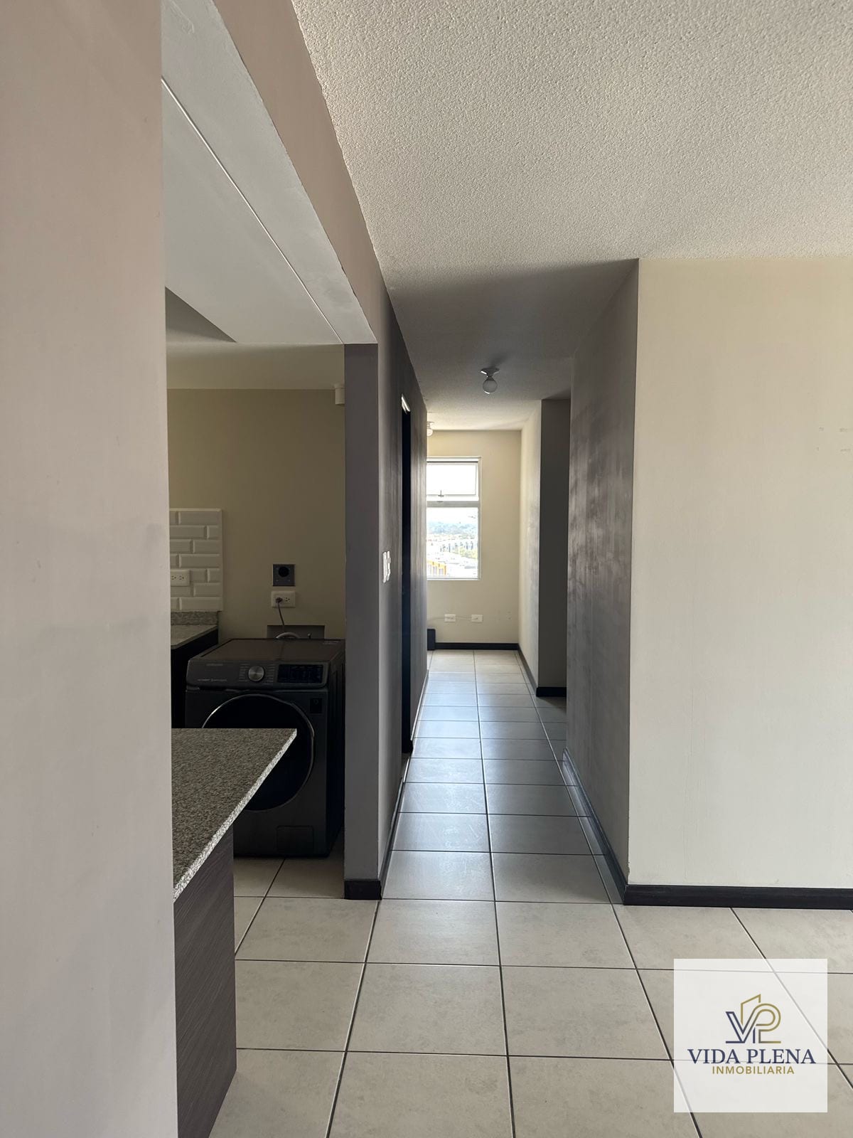 Apartamento en Venta/ Alegría/condado Naranjo — Apartamento en Venta en Condado Naranjo, Zona 4 Mixco, Guatemala, Ciudad — foto 8 de 9