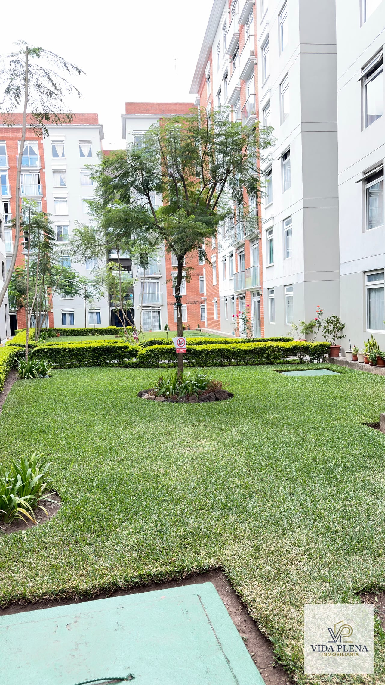 Apartamento en Renta/ Historico 1 /zona 1 — Apartamento en Alquiler en El Centro, Zona 1, Guatemala, Ciudad — foto 1 de 12