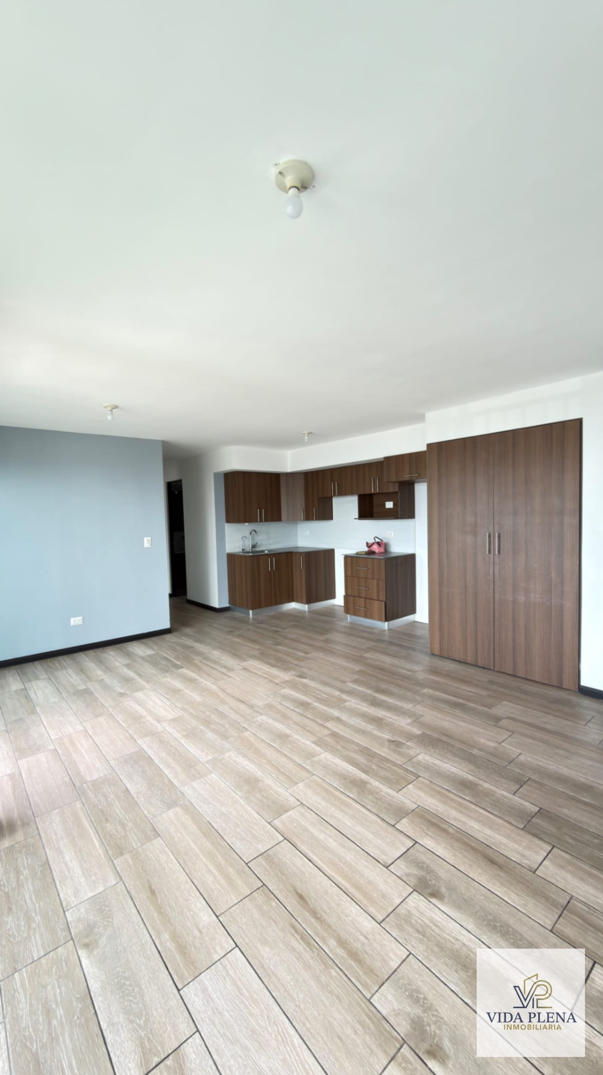 APARTAMENTO RENTA O VENTA SAKAI Z.1 MIXCO Carretera Interamericana — Apartamento en Venta en Sakai, Zona 1 Mixco, Guatemala, Ciudad — foto 3 de 10