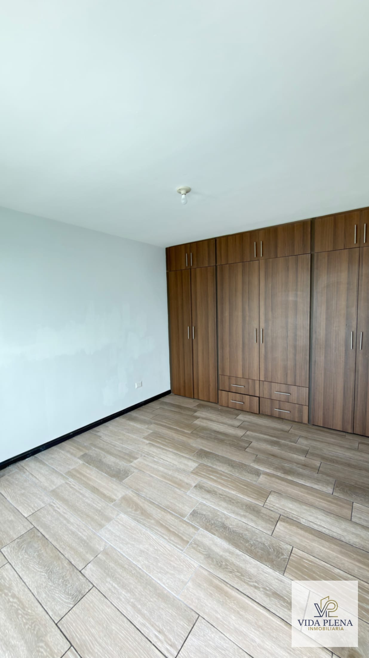 APARTAMENTO RENTA O VENTA SAKAI Z.1 MIXCO Carretera Interamericana — Apartamento en Venta en Sakai, Zona 1 Mixco, Guatemala, Ciudad — foto 5 de 10