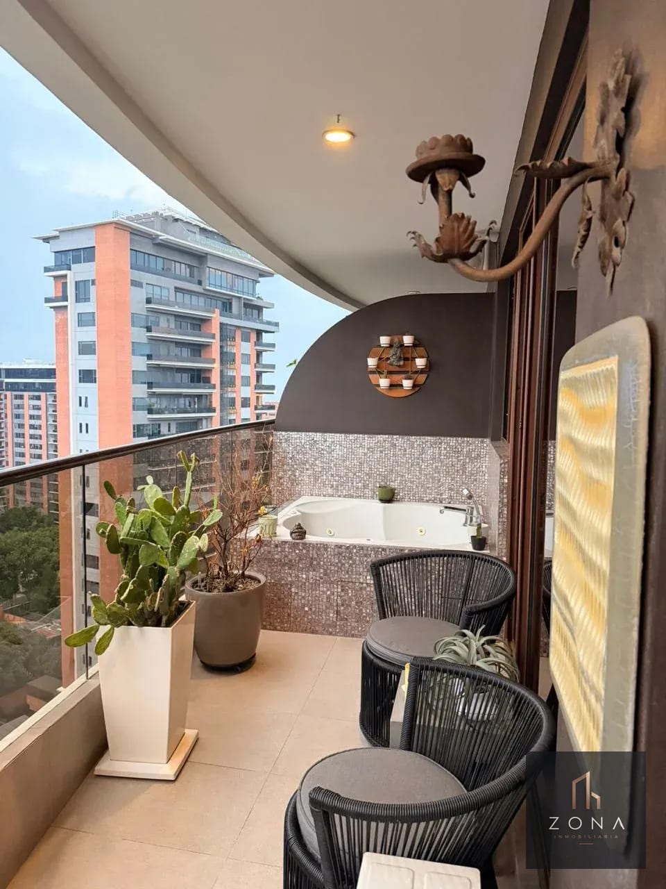 Apartamento Amueblado en RENTA, Z14 — Apartamento en Alquiler en Zona 14, Guatemala, Ciudad — foto 4 de 5