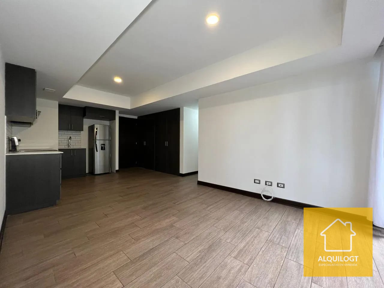 APARTAMENTO EN ZONA 12 POR LA USAC — Apartamento en Alquiler en Soho, Zona 12, Guatemala, Ciudad — foto 4 de 9