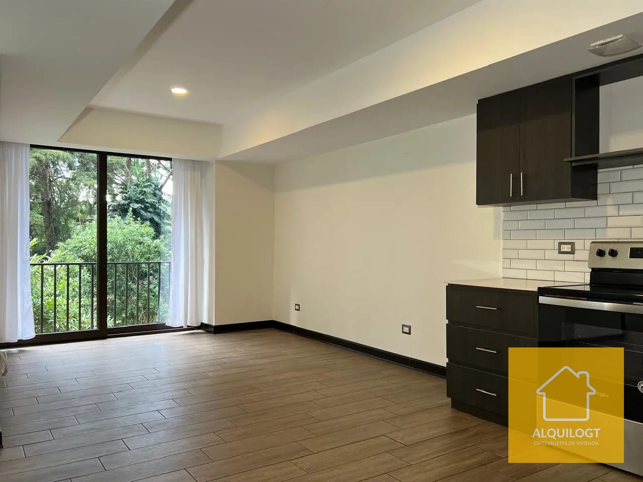 APARTAMENTO EN ZONA 12 POR LA USAC — Apartamento en Alquiler en Soho, Zona 12, Guatemala, Ciudad — foto 6 de 9