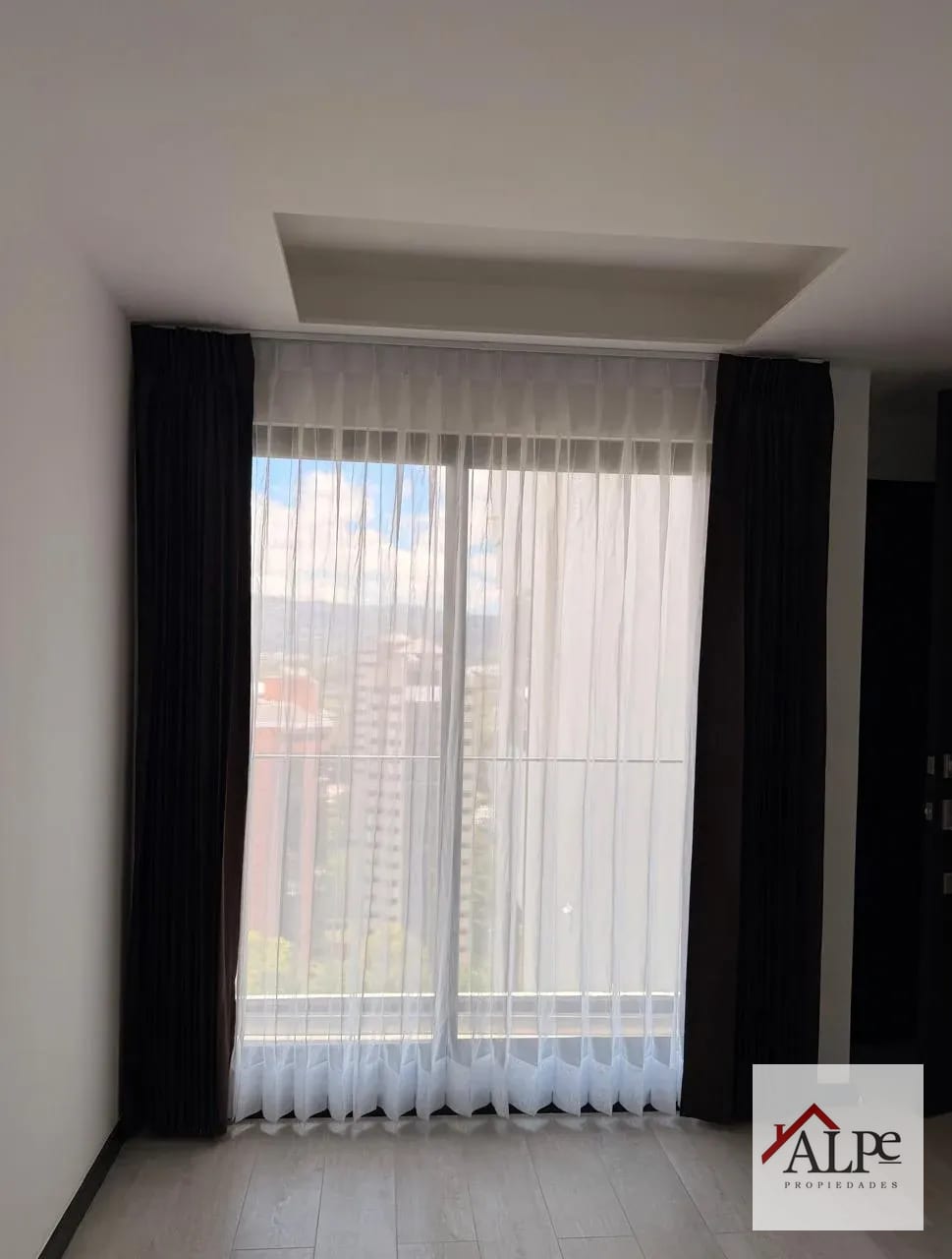 Apartamento Nivel Alto con Vista Garantizada y Acabados Top — Apartamento en Alquiler en Verdú, Zona 13, Guatemala, Ciudad — foto 3 de 15