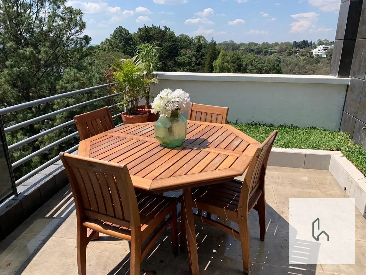 Elegante Apartamento Tipo Loft en Venta en Z.16 la Montaña — Apartamento en Venta en La Montaña, Zona 16, Guatemala, Ciudad — foto 9 de 14