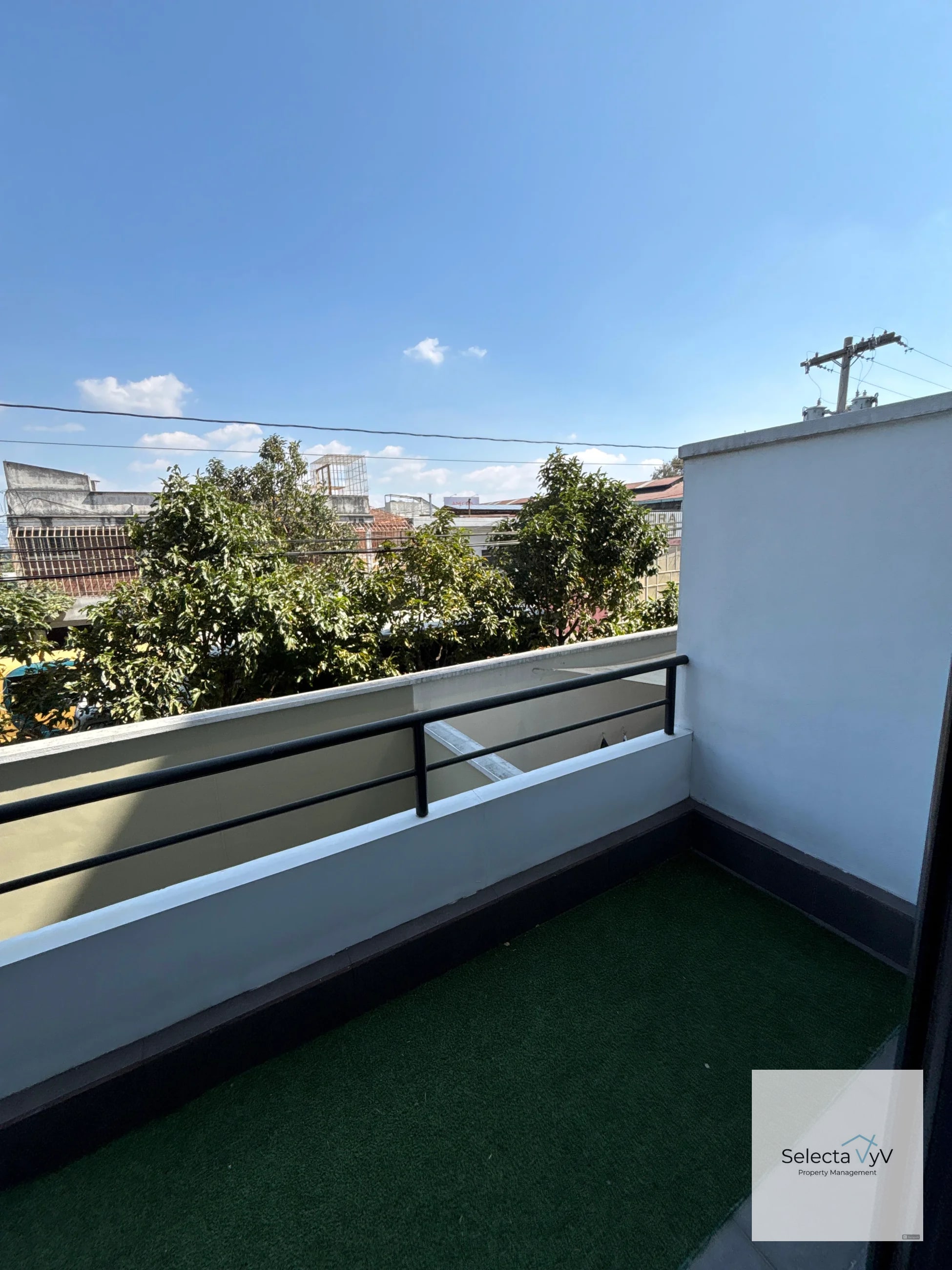 Edificio Athenea zona 1 1 - 14