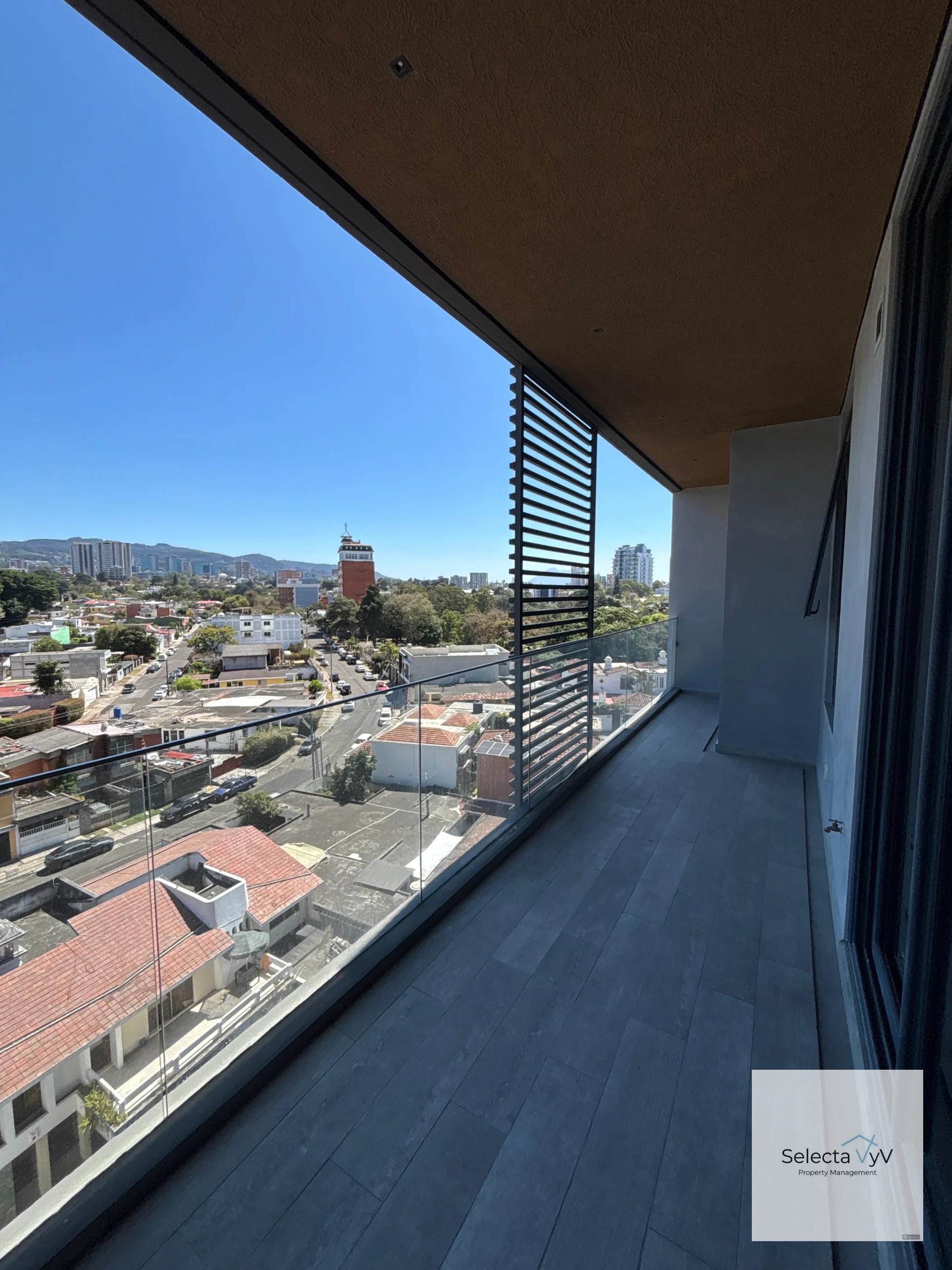 Apartamento edificio Trivá zona 15 - 14
